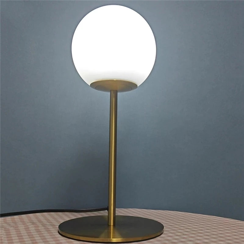 Modern Table Lamps Nordic Bedroom Bedside Creative Glass Ball Decorative Table Lights LED Simple Study Desk Light Send E27 Bulb