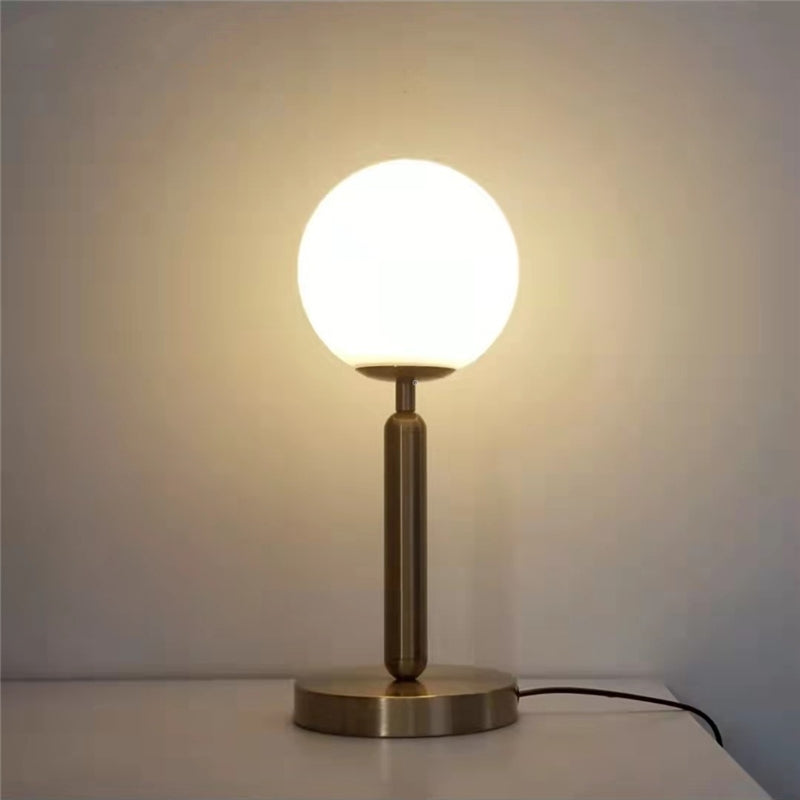 Modern Table Lamps Nordic Bedroom Bedside Creative Glass Ball Decorative Table Lights LED Simple Study Desk Light Send E27 Bulb