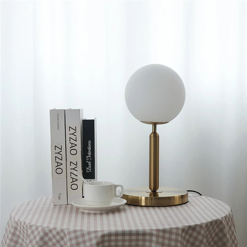 Modern Table Lamps Nordic Bedroom Bedside Creative Glass Ball Decorative Table Lights LED Simple Study Desk Light Send E27 Bulb