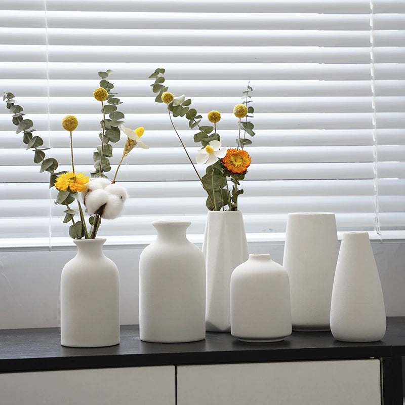 Modern Nordic Style Ceramic Vases Simple Pot Flower Arrangement for Home Office Desktop Living Room Decoration Jarrones Nordicos